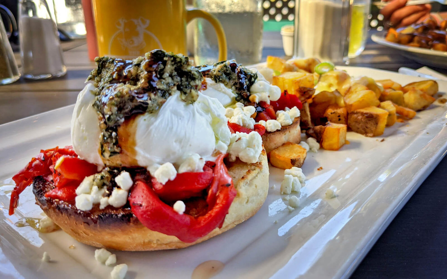 21 Best Restaurants in Sault Ste Marie Ontario For a Taste of The Soo